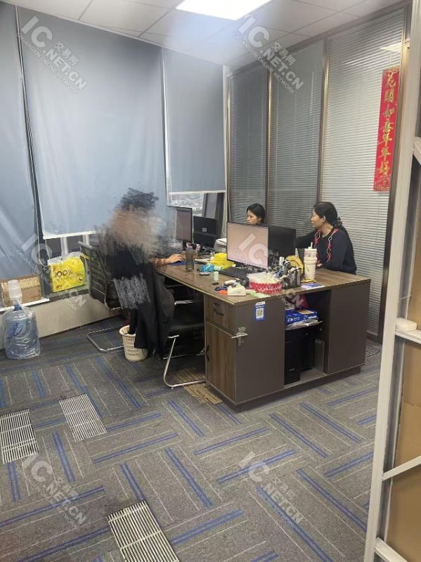 办公场景